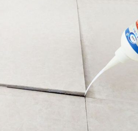 江汉瓷砖空鼓维修公司分享卫生间瓷砖脱落的原因可能有以下几点